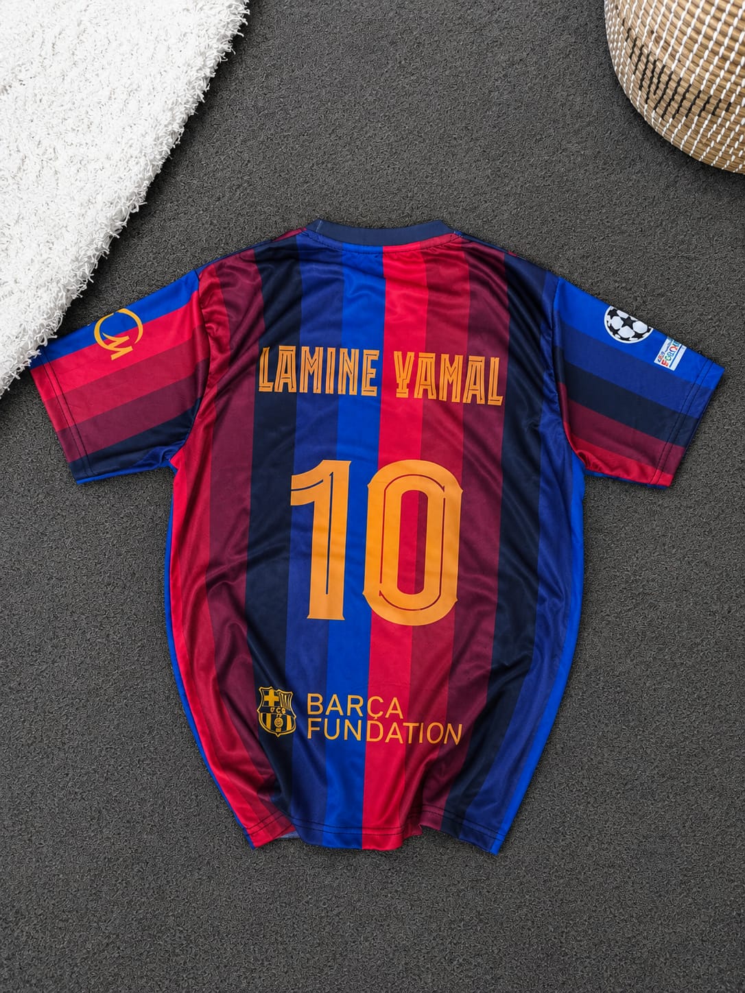 Barcelona 2026/27 home (Lamine yamal) - View 2